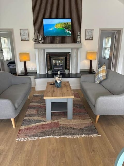 Beautiful Seaside Cottage Wicklow town House in Wicklow