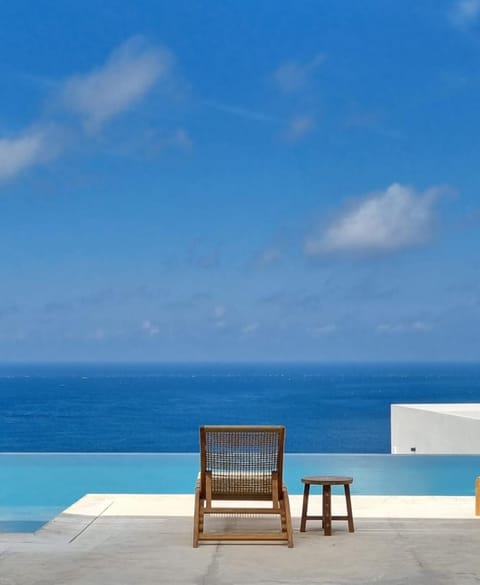 Sea view, Swimming pool