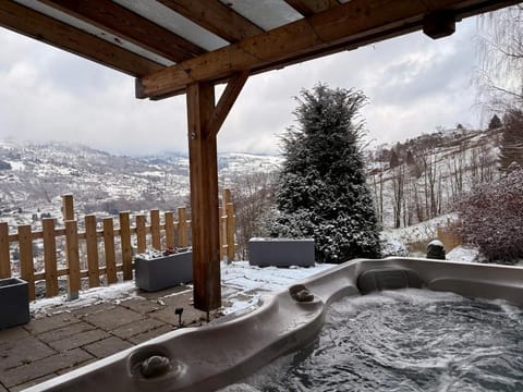 Aux Sources - 14 personnes - sauna & jacuzzi Chalet in La Bresse