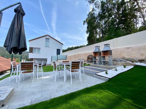 Off site, Balcony/Terrace