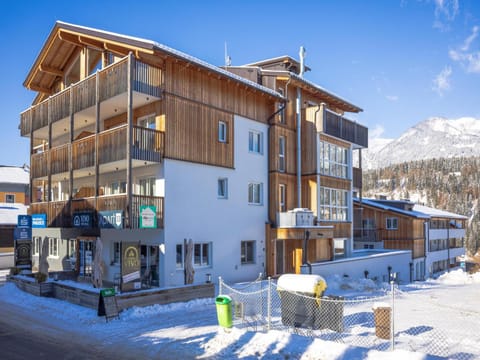 Property building, Winter