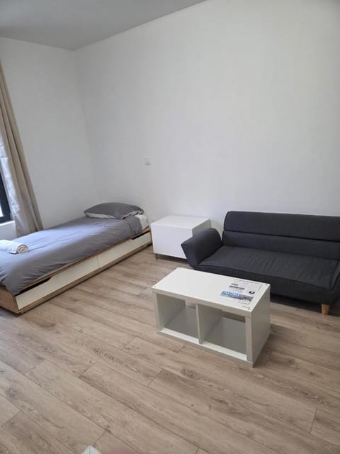 Les Nids Apartment hotel in Dieppe