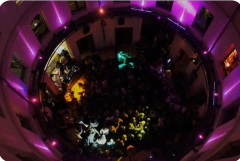 Facile d'accès et entretenu par femme de ménage Apartment in Paris