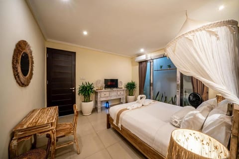 Room at Canggu Shortcut Villa, Bath, Near FINNS and ATLAS Vacation rental in North Kuta