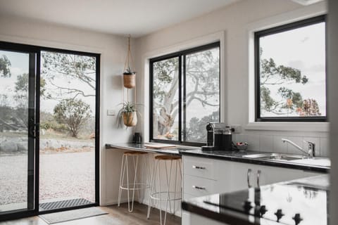 Humbug Bunk House & Hot Tub! House in St Helens