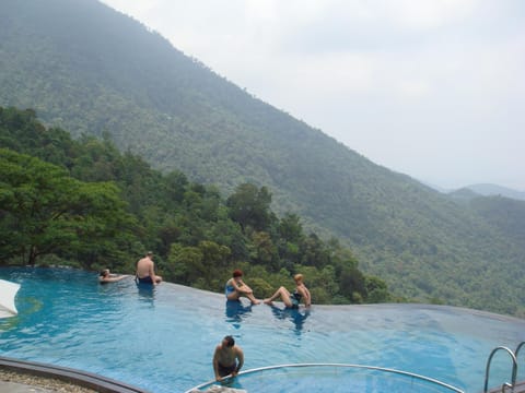 Swimming pool, Swimming pool