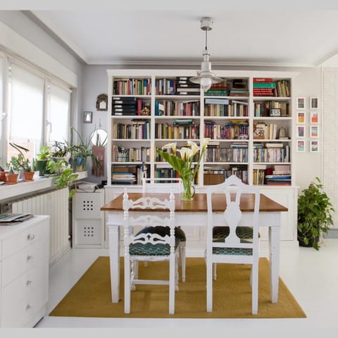 Library, Dining area