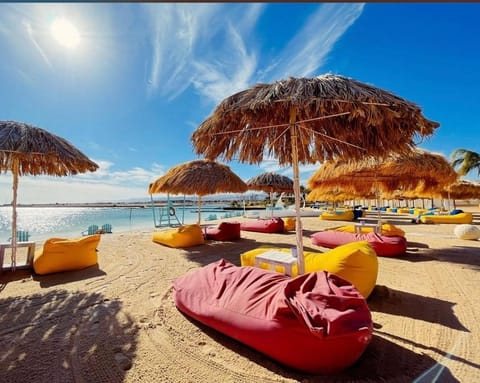 Nearby landmark, Natural landscape, Beach