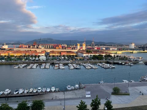 Balcony/Terrace, City view, Mountain view, Sea view