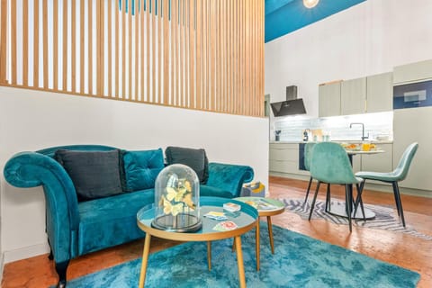 Living room, Dining area, kitchen