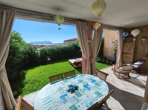 Casa Orziadas Pittulongu - Sea View Apartment in Pittulongu