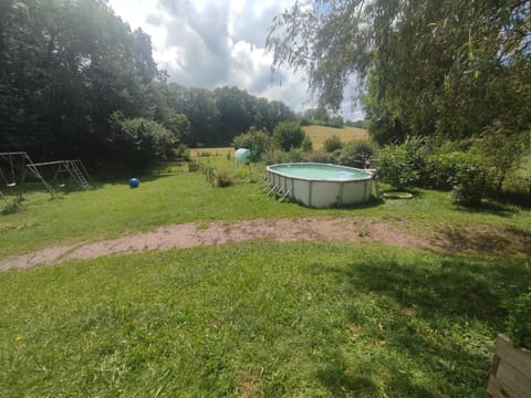 Maison dans la nature entre lacs et montagnes Villa in Haute-Savoie