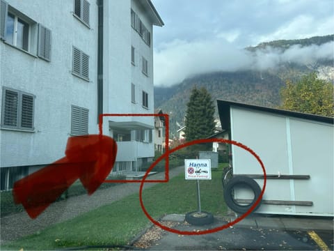 Facade/entrance, Parking