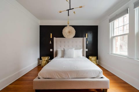 Stay Portland - Elegant World's Fair 4BR Home 97 WalkScore House in Portland