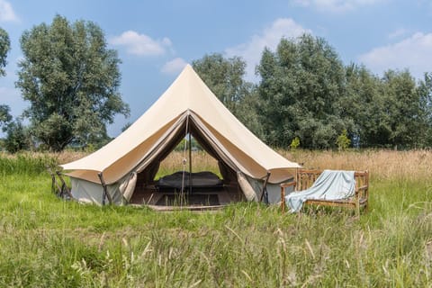 Rosephine Glamping Luxury tent in Ghent