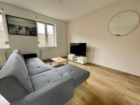 Gîte Le Plain Pied - 5min de la gare vers Lille - Arras - Lens Apartment in Hauts-de-France