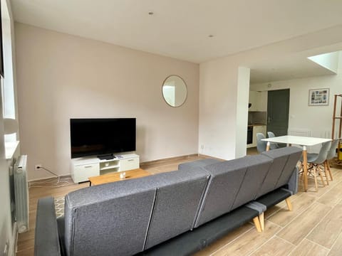 Gîte Le Plain Pied - 5min de la gare vers Lille - Arras - Lens Apartment in Hauts-de-France