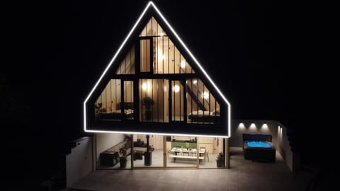 Property building, Night, Hot Tub
