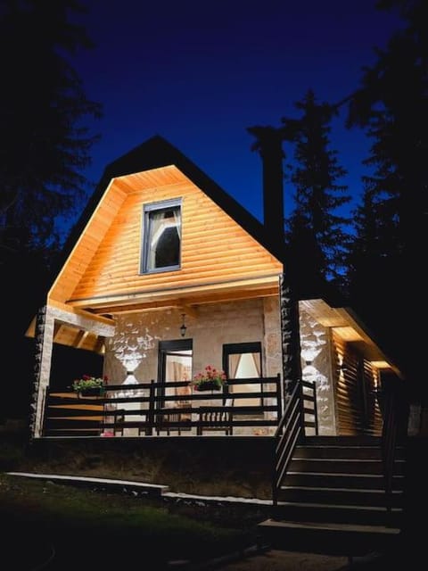 Cottage Catherine Villa in Montenegro