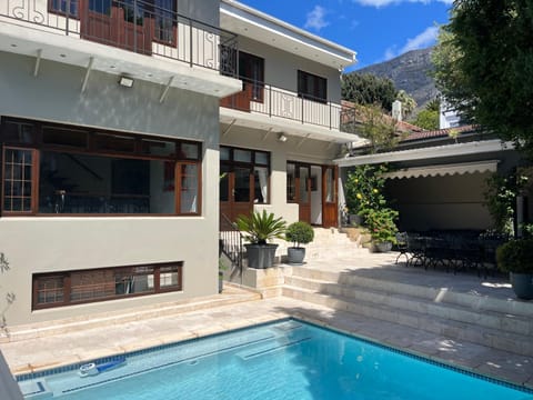 Property building, Patio, Balcony/Terrace, Mountain view, Swimming pool