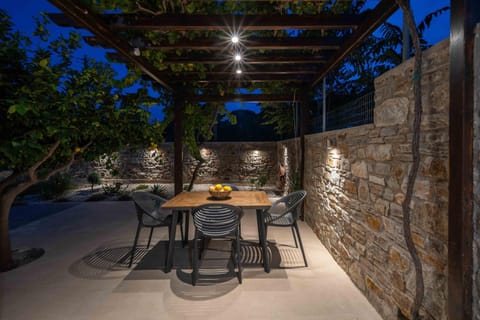 Patio, Balcony/Terrace