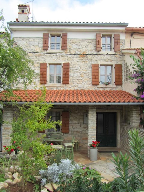 Property building, Summer