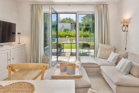 Balcony/Terrace, Living room