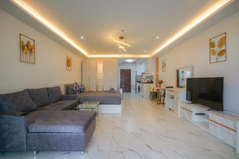 TV and multimedia, Kitchen or kitchenette, Living room, Seating area, Evening entertainment