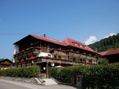 Property building, Natural landscape