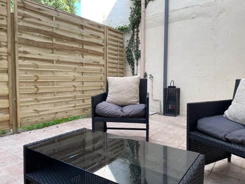 Patio, Balcony/Terrace, Living room