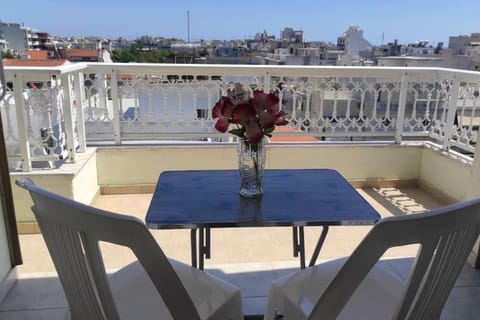 Σοφίτα στο κέντρο της πόλης Apartment in Alexandroupoli