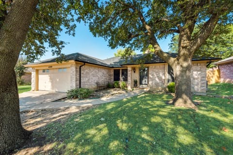 Cowboy Chic House in North Richland Hills