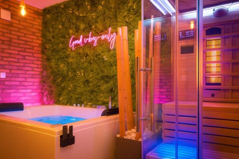 Private Baltic Spa & Art Suite Apartment in West Pomeranian Voivodeship, Poland