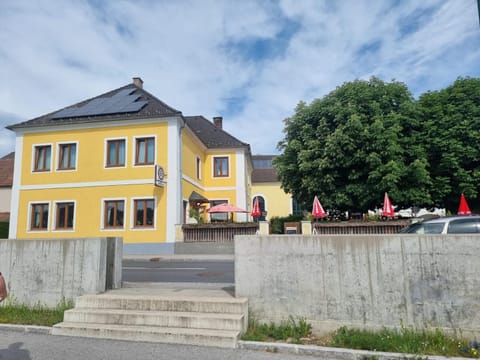 Property building, Street view