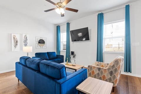 Irving Townhouse House in Irving