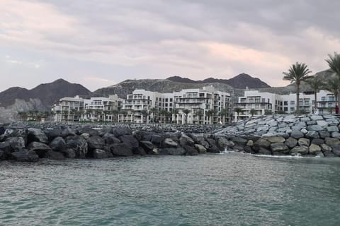 Nearby landmark, Natural landscape, Mountain view