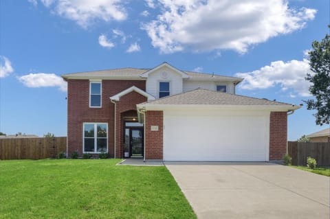 Little Elm Oasis House in Little Elm
