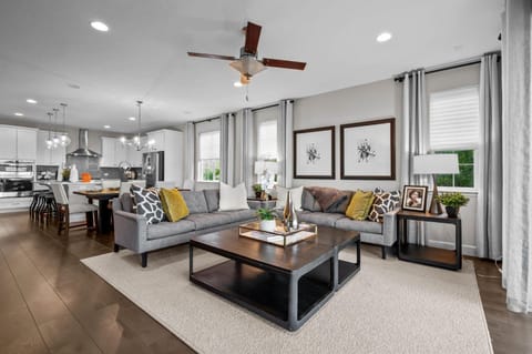 Ouray Street - Commerce City House in Commerce City