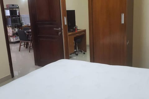 3-Bedroom house with pool near park 10min to beach House in Denpasar