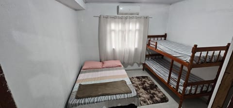 Bed, Photo of the whole room, Bedroom, bunk bed, air conditioner