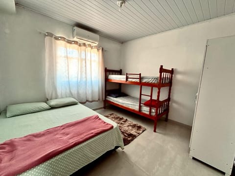 Bed, Photo of the whole room, Bedroom, bunk bed