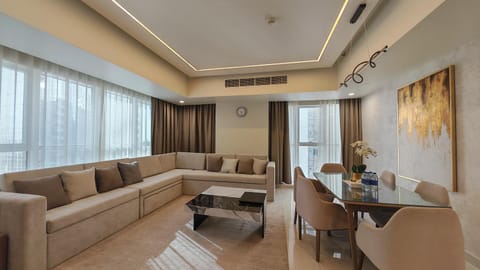 Royal Home Apartment in Abu Dhabi