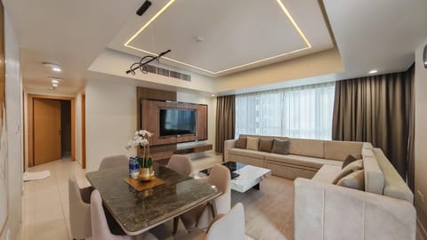 Royal Home Apartment in Abu Dhabi