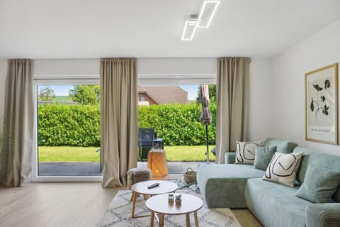 Garden, Living room, Seating area, Garden view