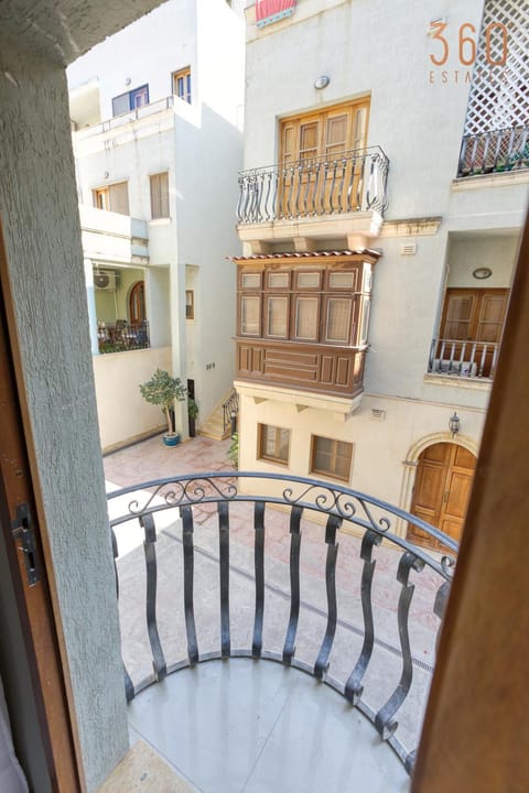 View (from property/room), Balcony/Terrace