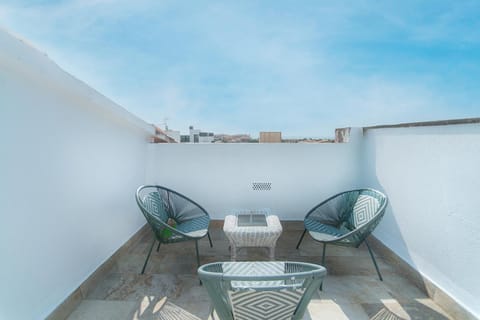 Patio, Balcony/Terrace