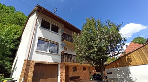 Property building, Day
