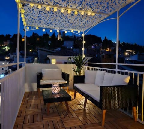 View (from property/room), Balcony/Terrace, Seating area