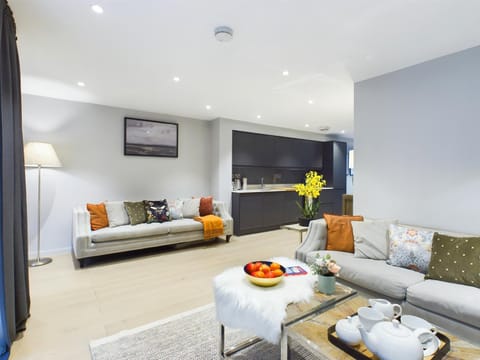 Communal lounge/ TV room, Living room