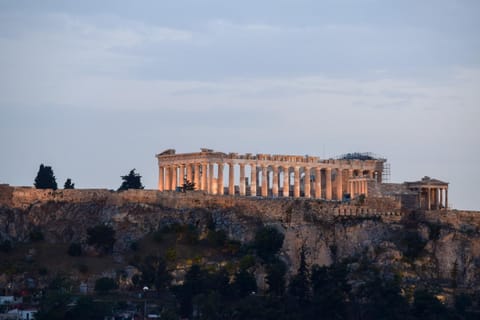 Day, Landmark view